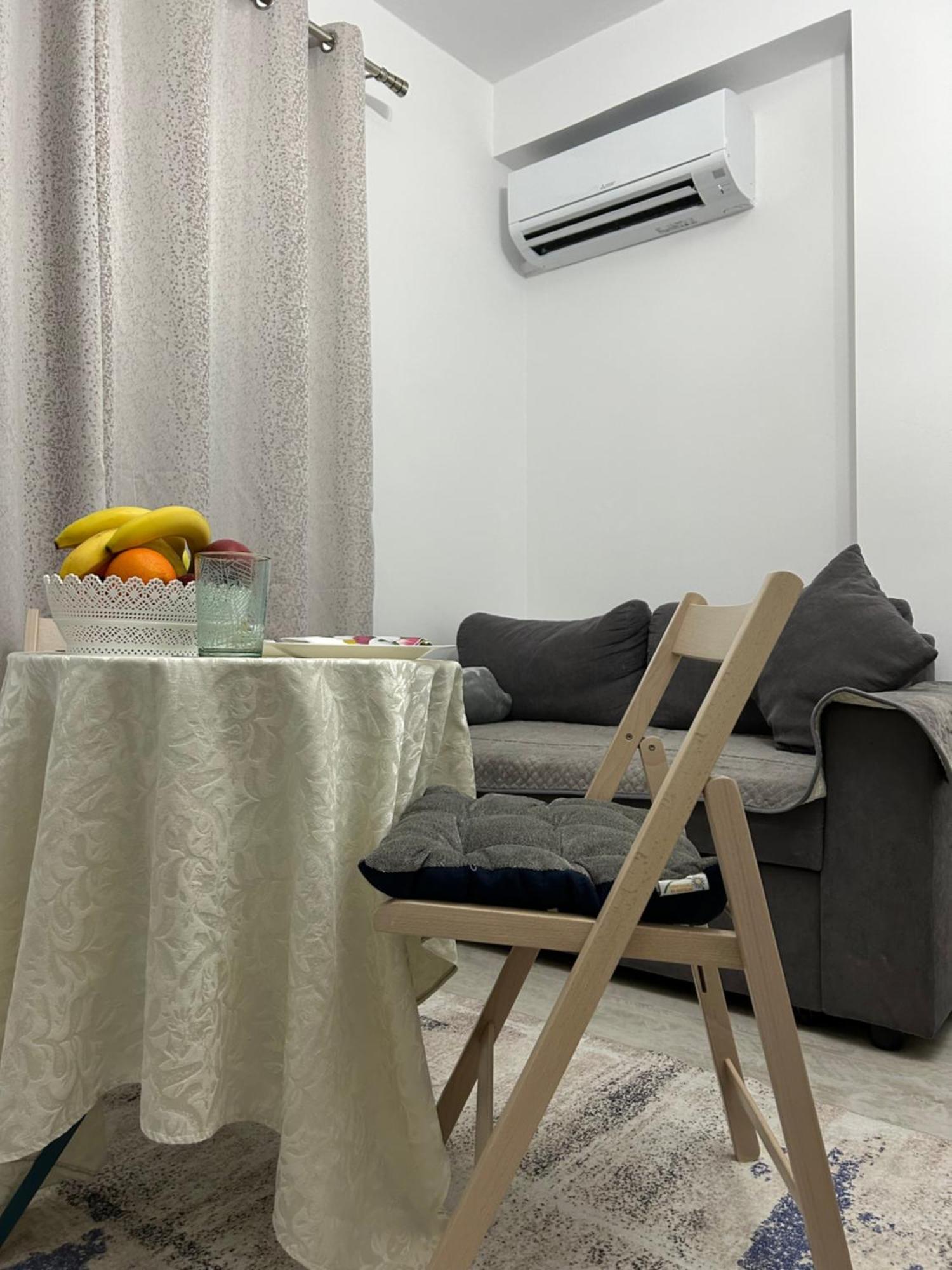 Apartment Blloku Apartament
